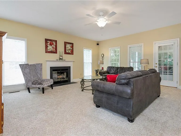 3112 James Bay Ct — Photo 3