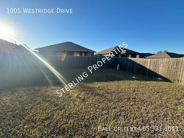 1005 Westridge Dr — Photo 31