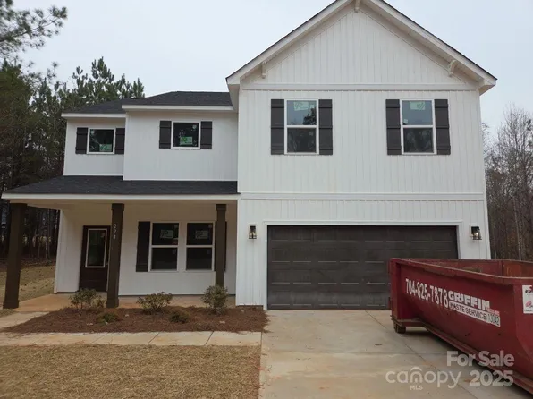 224 Grissom Dr, Gastonia, NC 28052