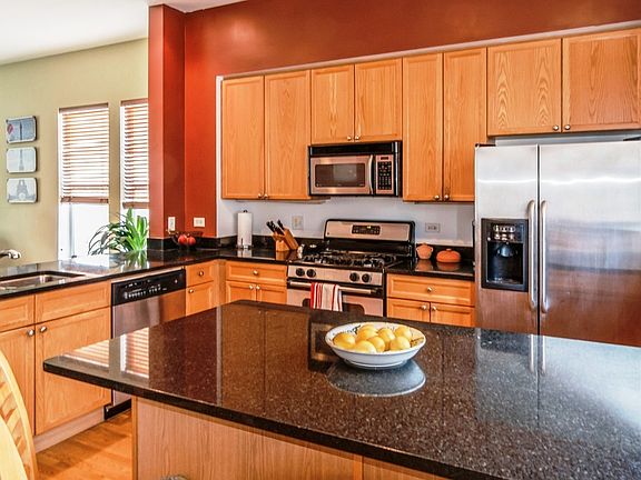 3rd image of 35 Marengo Ave #2K
