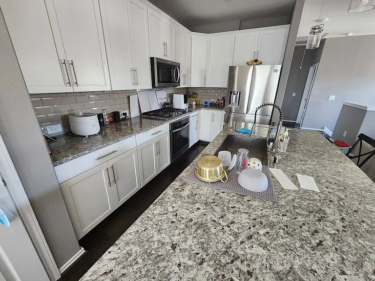 9302 Presidio Park Dr — Photo 7