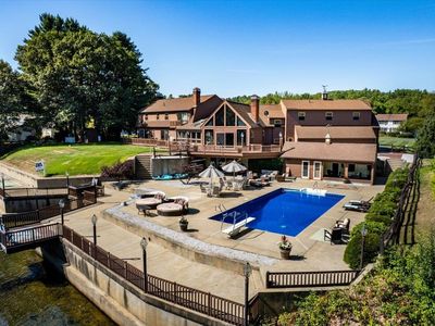 7 Meadowcrest Road, Hooksett, NH, 03106