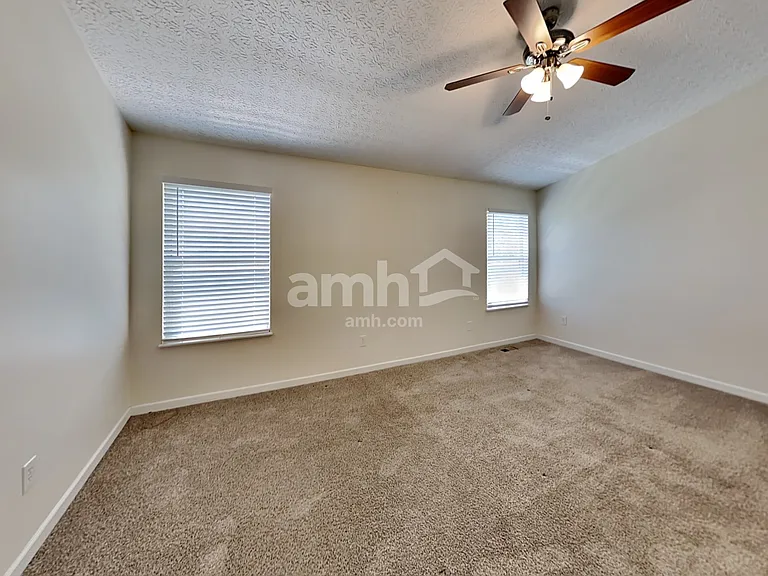 4513 Edgarton Dr — Photo 9