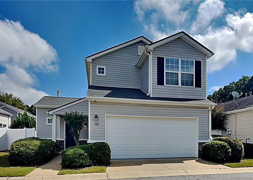 709 Bedford Ct