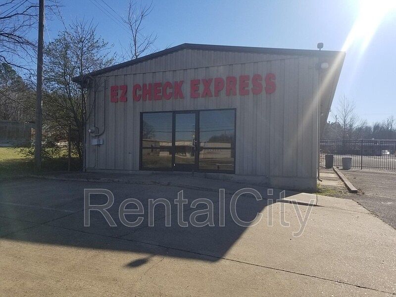 1st image of 1134 N Washington Ave