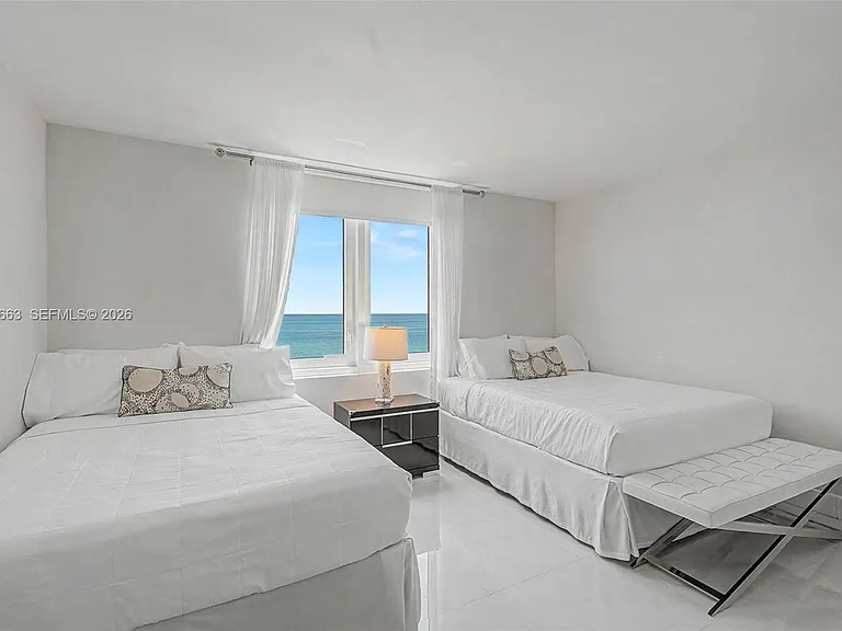 2301 Collins Ave #1210 — Photo 18