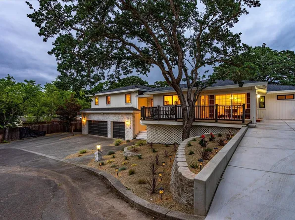 1081 Tamarisk Drive #A, Napa, CA 94559