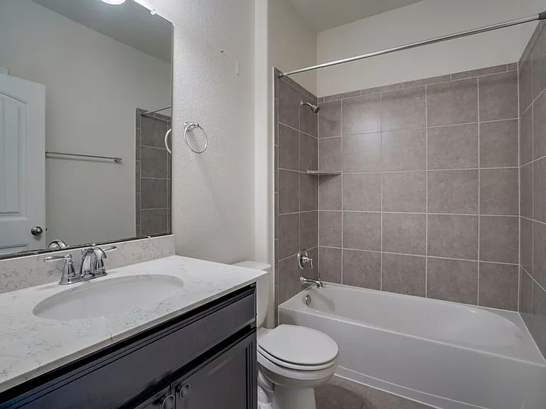 4424 Trinity Woods St — Photo 18