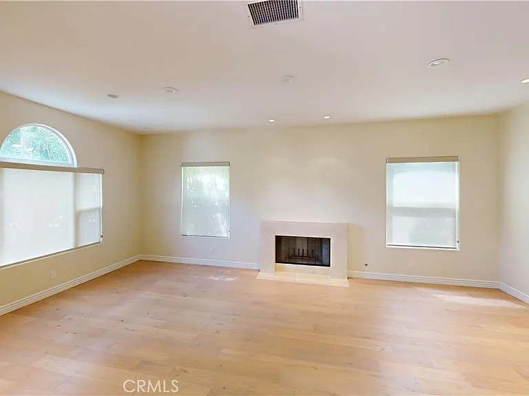 3339 Paseo Del Sol — Photo 27