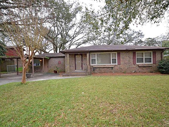 2nd image of 3175 Bayou Dr