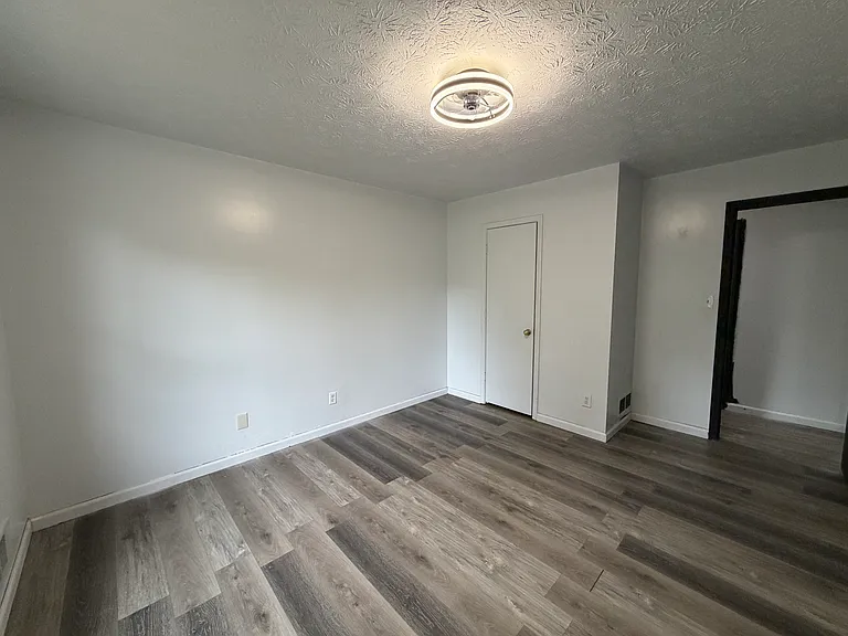 2153 Cruse Rd — Photo 20