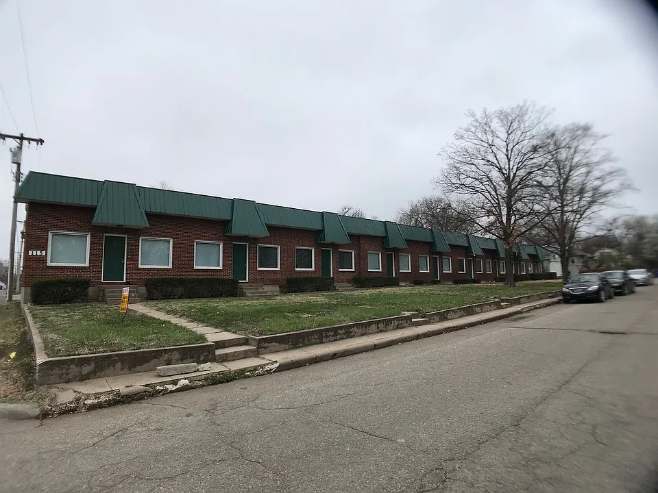 115 W Spruce