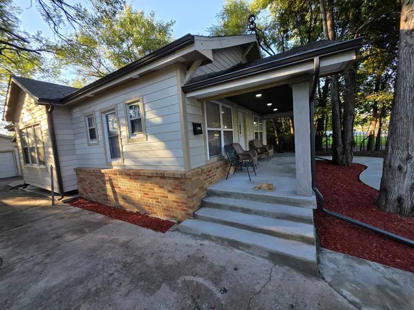 1527 N Spruce Ave, Wichita, KS 67214