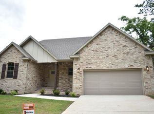 14 Francis Ln, Bella Vista, AR 72715
