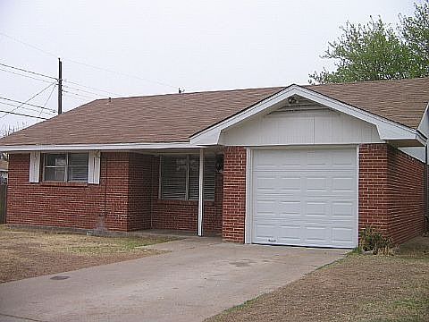 1st image of 312 S Dewberry Dr