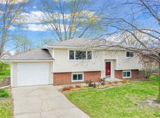 563 9th Ave, Columbus, NE 68601