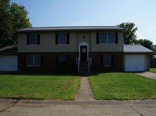 2812 Jerrald Dr, Newburgh, IN 47630