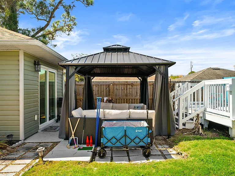 3900 Quarts St — Photo 34