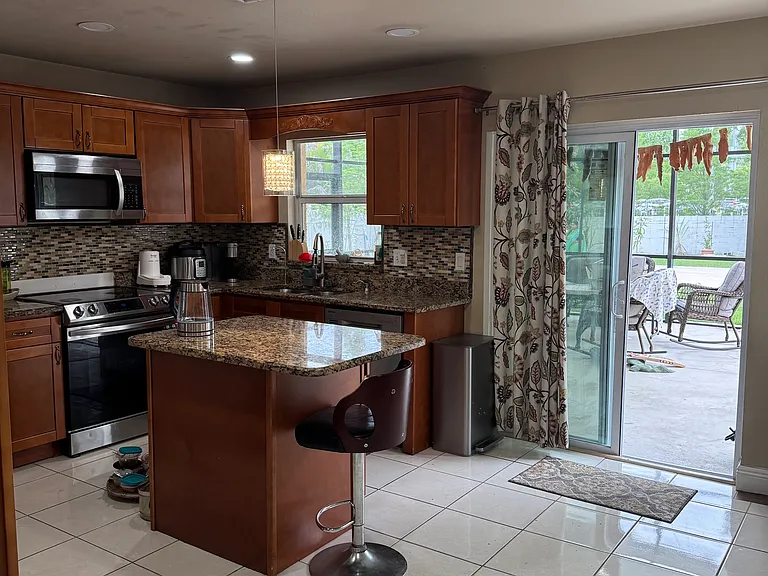8835 Key West Cir — Photo 12