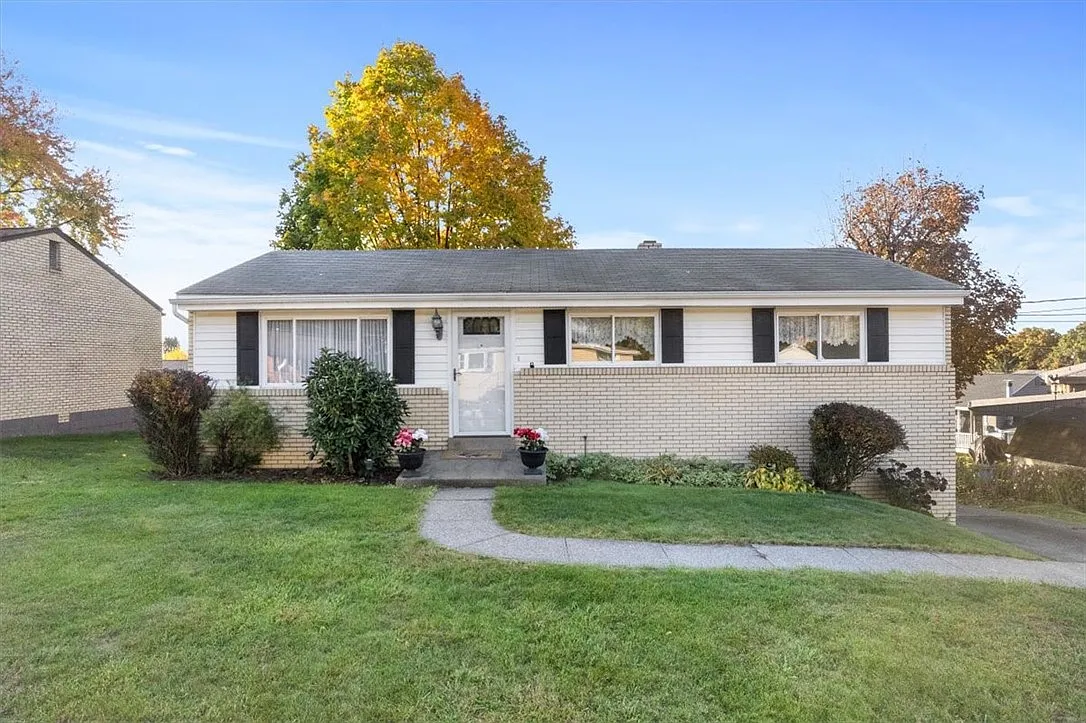 138 William Cir photo 1