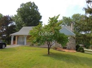 7033 Lathrop Ave, Kansas City, KS 66109