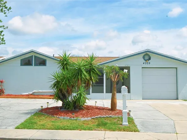 4009 Star Island Dr, Holiday, FL 34691