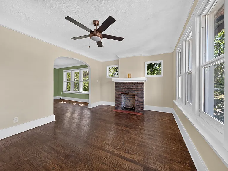 4812 Chalmers Ave — Photo 12