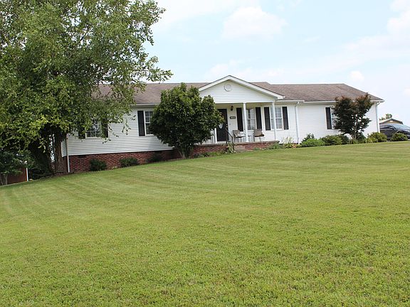 5th image of 1022 Caroline Dr