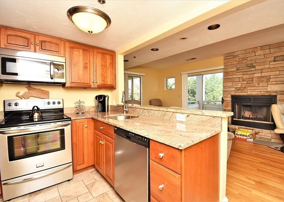 1st image of 200 Falls Blvd Unit C306