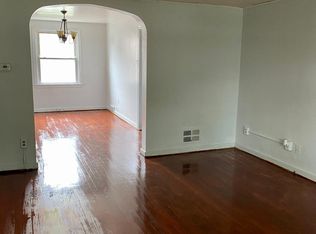2249 Berryhill St, Harrisburg, PA 17104