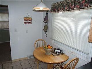 4th image of 837 Bayridge Blvd