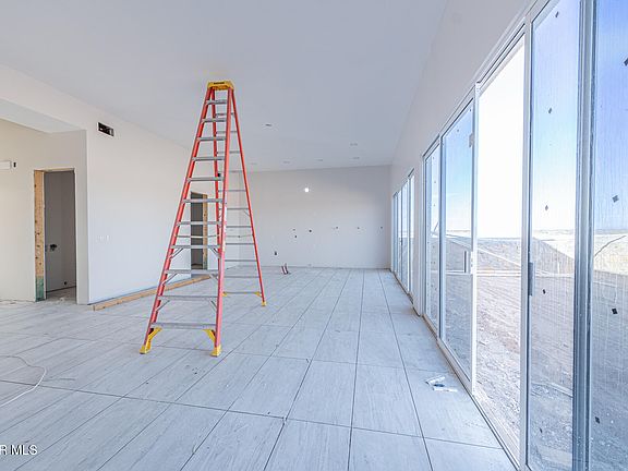 5th image of 1348 Costanzo Pl
