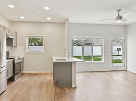The Edge at State Apartments & Townhomes