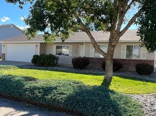 465 Cougar Run Ct, Clifton, CO 81520