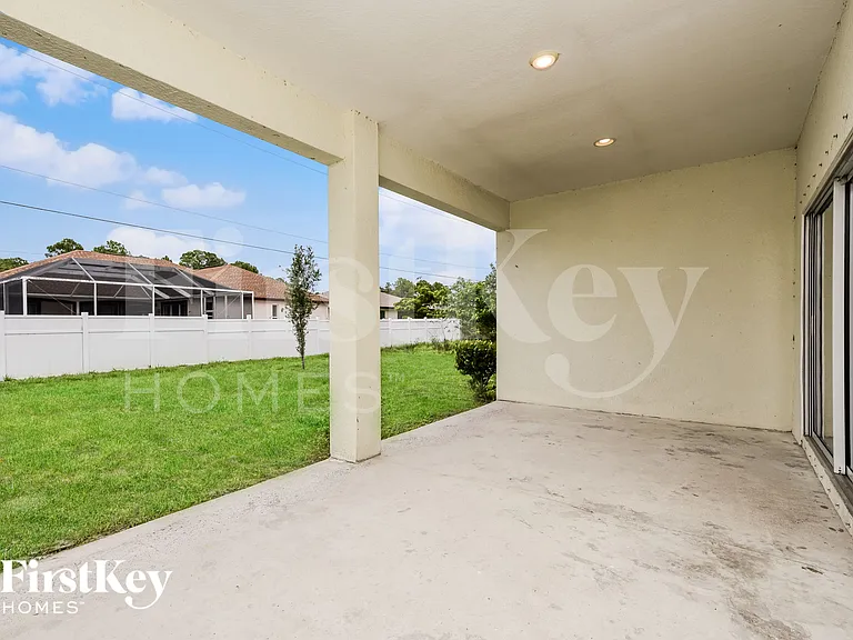 2466 Altoona Ave — Photo 14