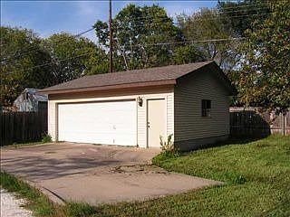 4th image of 2406 Harrowden Dr