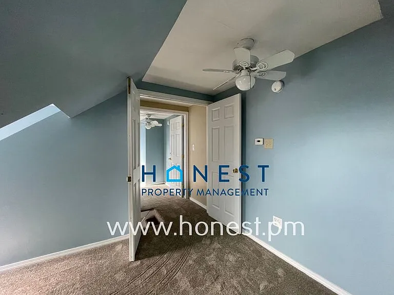 12 Hunt St #1 — Photo 27