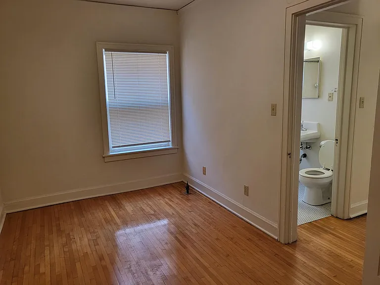 934 Grand Ave — Photo 9