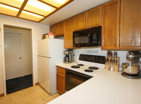 3rd image of 2256 Brega Ln