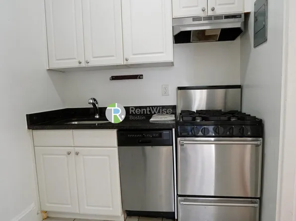 65 Chester St, Allston, MA 02134