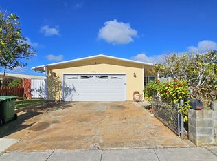 525 Kekupua St, Honolulu, HI 96825