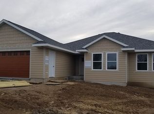 116 Park Ridge Dr, Otley, IA 50214