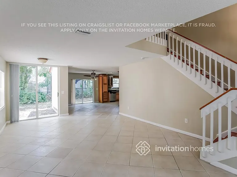 11784 NW 1st St — Photo 4