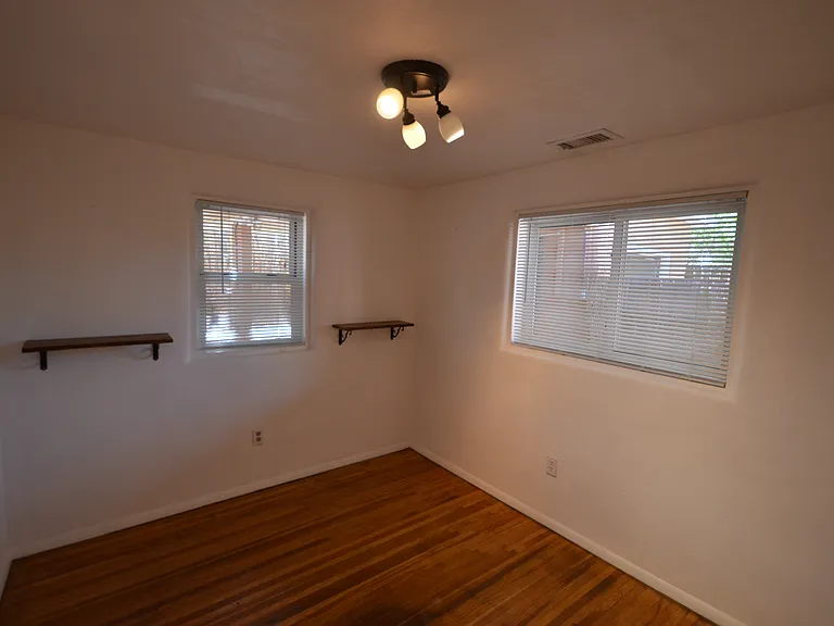 303 Villeros St — Photo 43