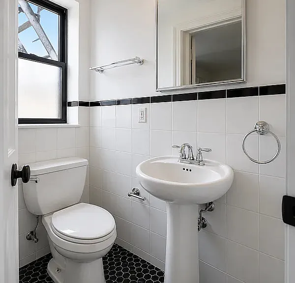 170 E 2nd St #5C — Photo 5