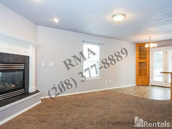 4th image of 4011 W Glendale St