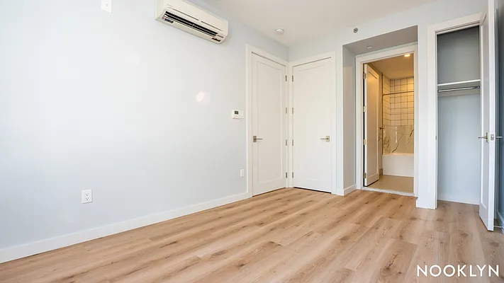 Rented by Nooklyn NYC LLC | media 181