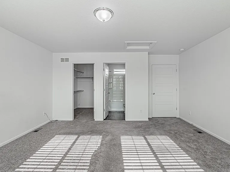 5377 N Andes St #1 — Photo 4