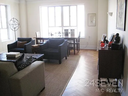 Rented by 24 7 NYC Realty Inc. | media 39