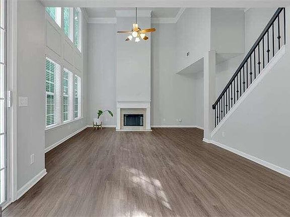5th image of 3951 Kingsley Park Ln